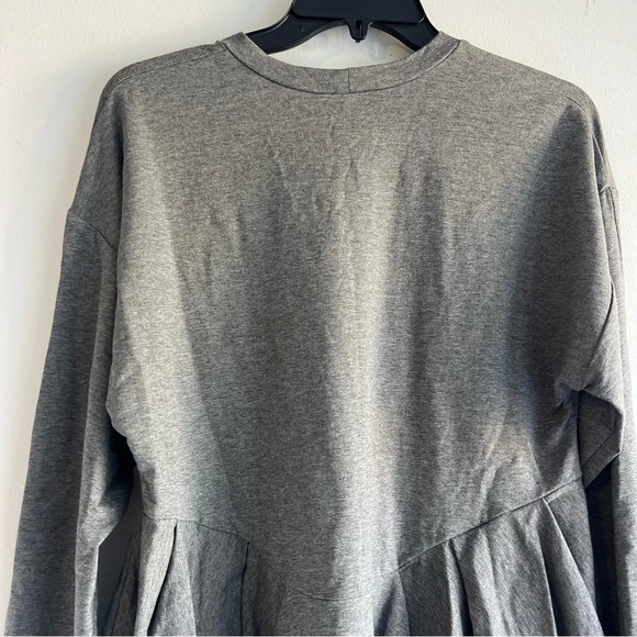 PETERSYN Gray Ruffled Floral Long Sleeve Crew Neck Peplum Sweater 22138 - Picture 3 of 8